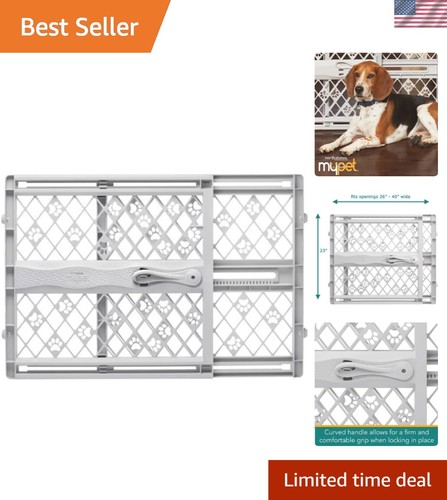 Light gray pet gate - light,